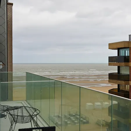 La - Penthouse Vue - Ideal Couples & Amis - 1min - 4 Terrasses - Parking Prive Gratuit - Tram 2min A Pied Appartement Koksijde