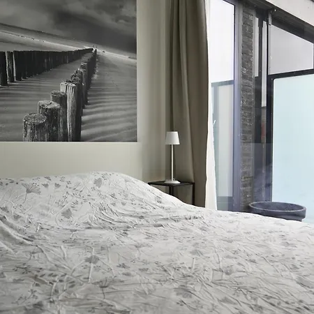 La - Penthouse Vue - Ideal Couples & Amis - 1min - 4 Terrasses - Parking Prive Gratuit - Tram 2min A Pied Koksijde