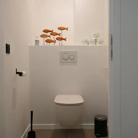 Appartement La - Penthouse Vue - Ideal Couples & Amis - 1min - 4 Terrasses - Parking Prive Gratuit - Tram 2min A Pied
