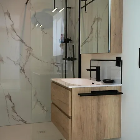 La Penthouse Duplex Vue ,3 Chambres, 2 Salles De Bain, 4 Terrasses & Parking Prive 公寓 科克赛德